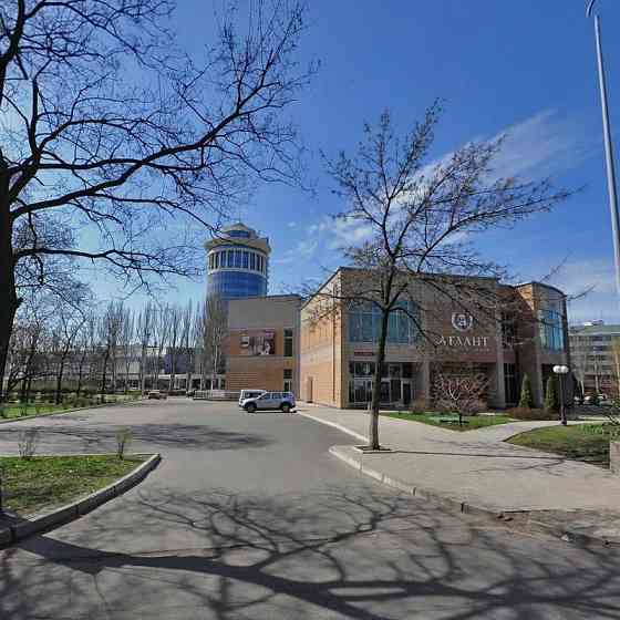 Сдам 3000 м ² в торговом центре! СиТи, ул. Артёма. Центр! Большая Парковка! Ремонт. Донецк