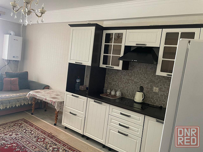 Сдаётся однокомнатная квартира в Пролетарском р-не, ул. Прожекторная Донецк - изображение 1