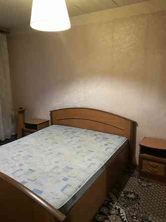 Сдам 2ком Текстильщик бум 5/9 вода идёт с мебелью и техникой Донецк