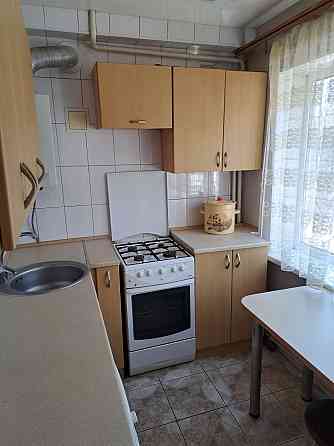 сдам 2х ком квартиру в ленин. р-не, голубые, отличная, вода- постоянно Донецк