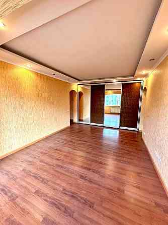 Продается 3х-ком. квартира в Центрально-Городском р-не, г. Макеевка, мкр. Солнечный Макеевка