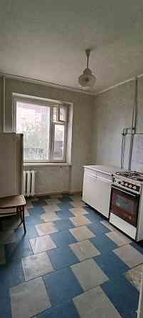 Продам 3-х комнатную на Цветочном 5/9. Вторая линия от дороги. Вода по графику. Документы готовы. Донецк