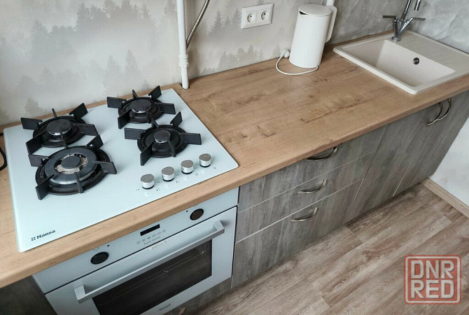 Сдаю однокомнатную квартиру 48 м2 этаж 4/9. город Донецк, Куйбышевский район Донецк - изображение 1