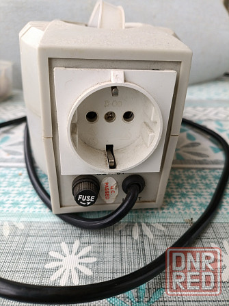 Стабилизатор б/у AVR-500C Luxeon Донецк - изображение 3