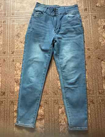 Срочно! Джинсы стрейч с высокой талией L Макеевка