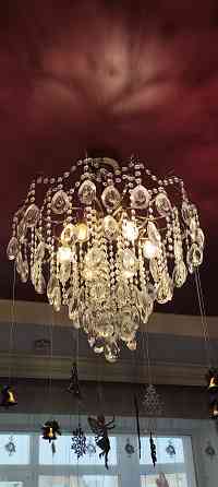 Продам 2 Люстры Донецк