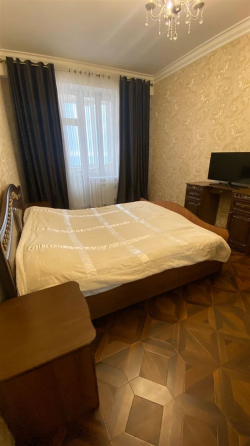 Сдам 3-комн. квартиру (ул. Куйбышева) 100 м² Донецк