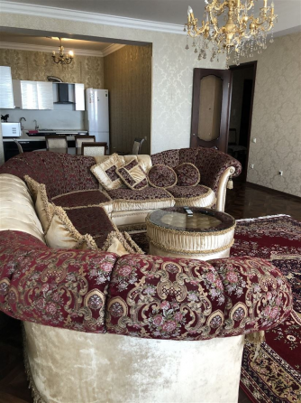 Сдам 3-комн. квартиру (ул. Куйбышева) 100 м² Донецк