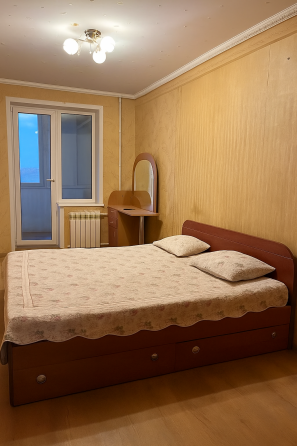 Продаётся трехкомнатная квартира в Левобережном районе Мариуполь