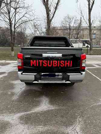 Продам свое личное авто Mitsubishi L 200 Макеевка