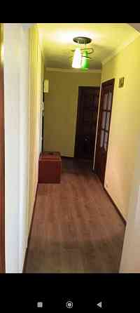 сдам 2 к.кв. ленинский р. ленинский просп. голубой 1 . 30000 р. горячая холодная вода постоянно. Донецк