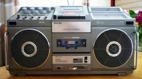 Магнитола Philips D-8714 Донецк