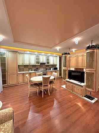 Продажа двухуровневой трехкомнатной квартиры в Жк «Вишневый», пр. Панфилова, Киевский р-н. Донецк