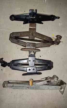 Домкрат автомобильный Донецк