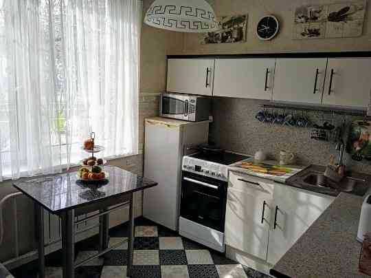 Сдам 1-комнатную квартиру в Ворошиловском районе, ул Щорса. На длительный срок. Донецк