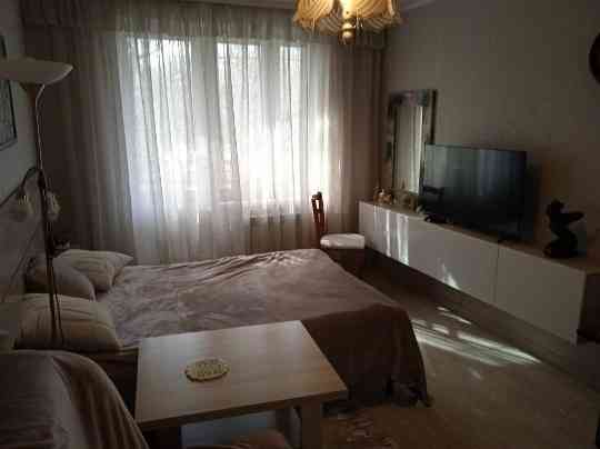 Сдам 1-комнатную квартиру в Ворошиловском районе, ул Щорса. На длительный срок. Донецк