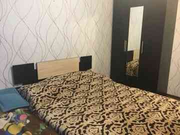 Сдаётся 2х комнатная квартира Калининский р-н Мед. Институт 4 этаж 13 Донецк