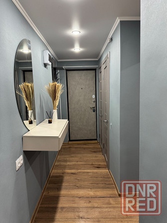 Продам 2х- комнатную квартиру Торез с ремонтом Торез - изображение 1