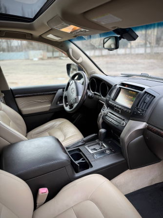 Продам Toyota Land Cruiser 200 Донецк