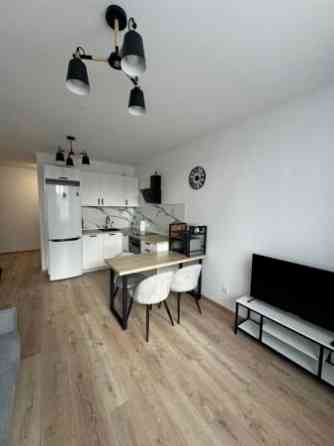 Ленинский, ул. Стадионная 6 Донецк