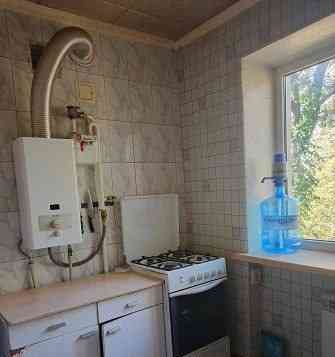 продам 3-комнатную квартиру в центре Текстильщика Донецк