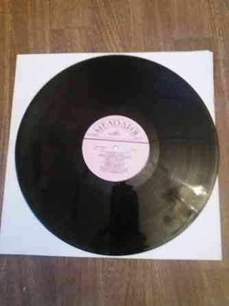 грампластинка "приглашение к танцу " Донецк