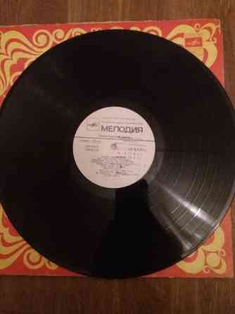 грампластинку поет Жанна бичевская Донецк