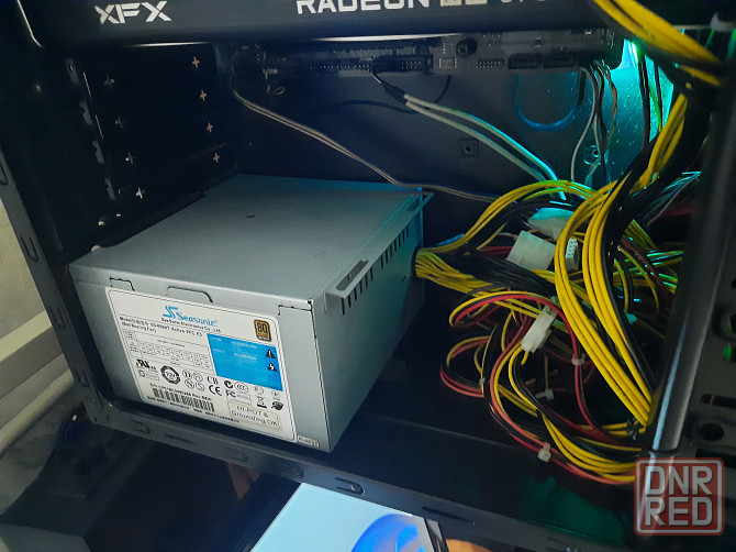 Seasonic 600 Вт Донецк - изображение 1