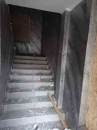 Продается 2-х этажное отдельно стоящее помещение Мариуполь