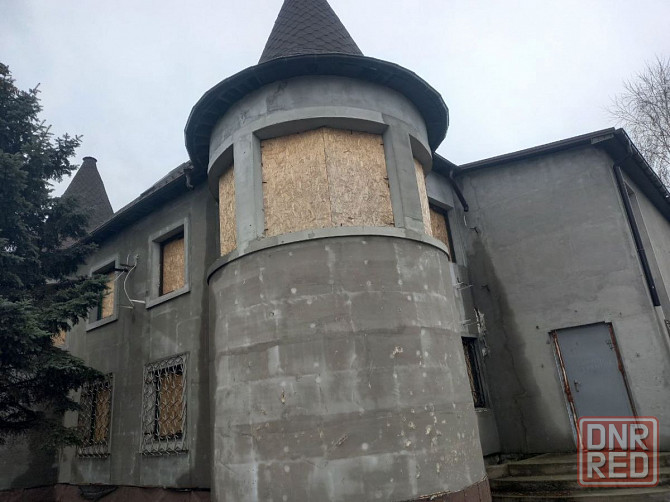 Продается 2-х этажное отдельно стоящее помещение Мариуполь - изображение 1