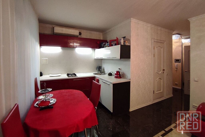 Сдаю двухкомнатную квартиру в Ворошиловском районе Донецка напротив площади Ленина. Донецк - изображение 5