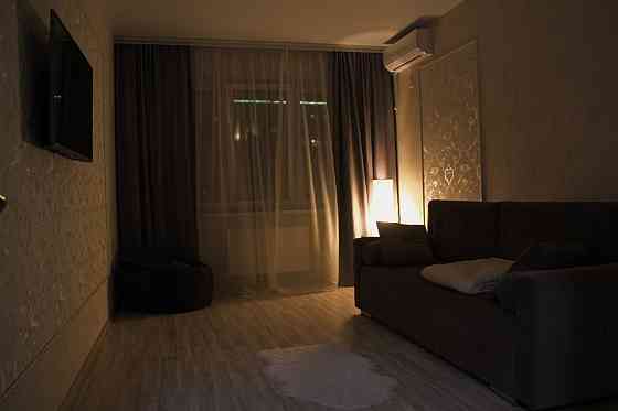 Сдам евро двушку в спокойном дворе, возле центра города. Мариуполь