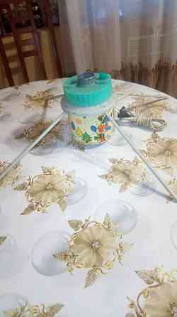 Ус тройство для вращения домашней новогодней ёлочки со светящимися гирляндами Донецк