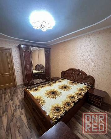 Донецк сити, рядом с Шахтёрской площадью Донецк - изображение 1