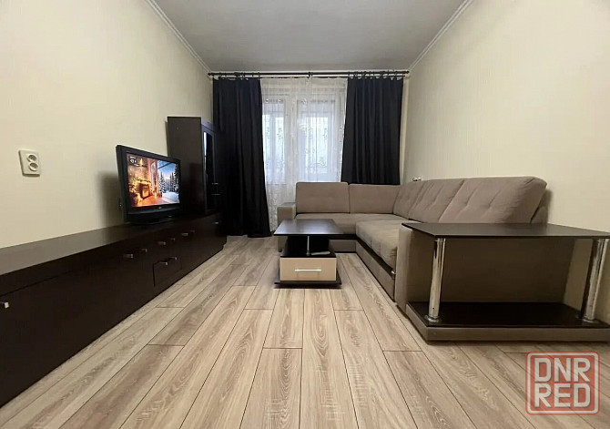 Донецк сити, рядом с Шахтёрской площадью Донецк - изображение 6