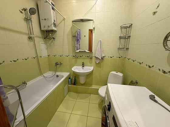 Сдаётся впервые 2 ком.кв в центре Донецка, Дом Правительства, в 20 метрах от бульвара Пушкина Донецк