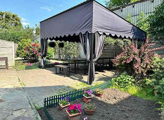 Сдается шикарный дом посуточно с баней, бильярдом в центре Донецка. Киевский район Донецк