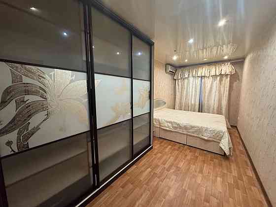 Трехкомнатная на Политбойцов Донецк