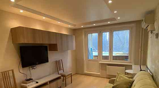 Сдаю двухкомнатную квартиру в Ворошиловском районе на Набережной Донецк