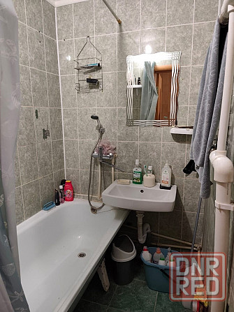 Сдается 1 комнатная квартира в Ханжонкова, мкрн Первомайский, остановка "Космос" Макеевка - изображение 4