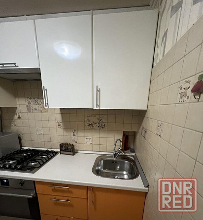 Сдаю однокомнатную квартиру в Кировском районе ул. Островского (Текстильщик) Донецк - изображение 4