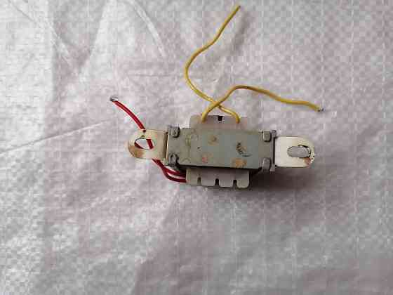 Трансформатор ~ 220 / 9 V. Стаханов