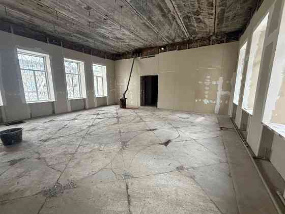 Аренда Коммерческой Недвижимости - 592 м².Самый Центре Ясиноватой - ул. Орджоникидзе ! Ясиноватая