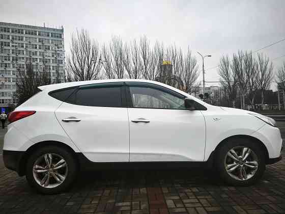 Hyundai ix35 2012г. Пробег 127 т.км. Автомат Aisin 6ст. Мотор 2.0л бензин. Без Дтп. Высокий клиренс Донецк