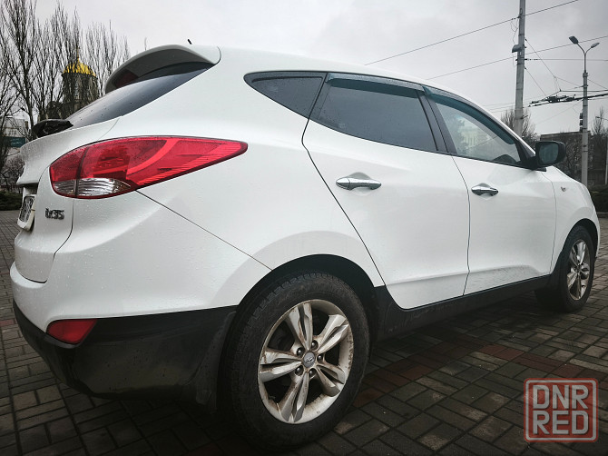 Hyundai ix35 2012г. Мотор 2.0л. Автомат Aisin. Машина ухоженная. Высокий клиренс. Автозапуск Донецк - изображение 5