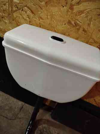 Бачок пластмассовый для унитаза Донецк