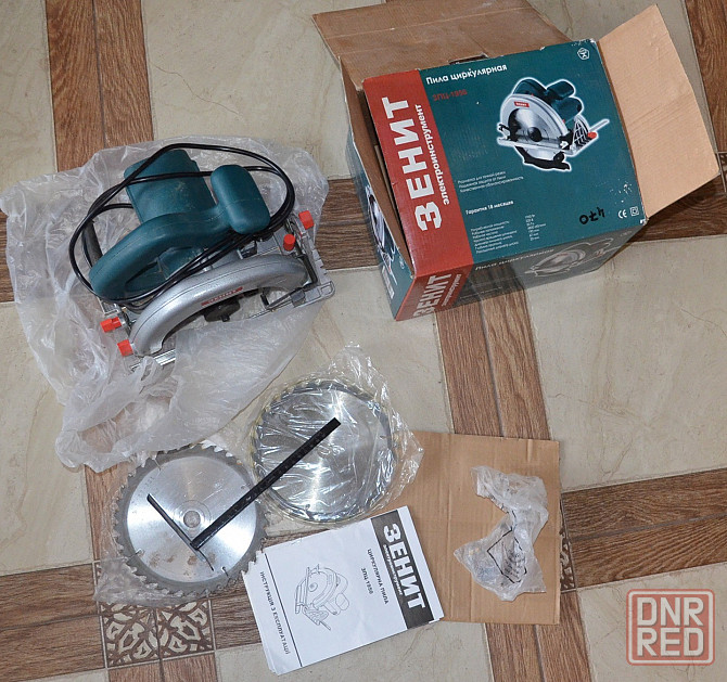 Продам циркулярную электрическую пилу Енакиево - изображение 2