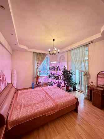 Продажа 2 комн. Сталинки. Центр Донецк