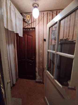 Продается 2 - х комнатная квартира, 61-й квартал Макеевка