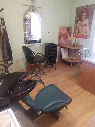 Сдаются рабочие места в салоне красоты Донецк